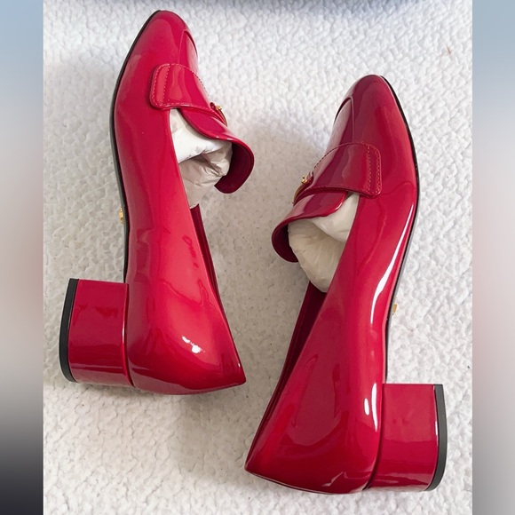 PRADA Women’s Triangle Logo patent Leather Pumps Loafers - Picture 6 of 13